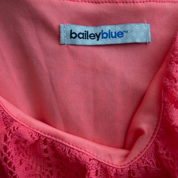 Bailey Blue Lace Maxi Dress in Coral Size Medium - Picture 2 of 5